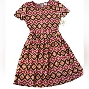 NWT LuLaRoe Women’s Medium Aztec Geometric Design Purple